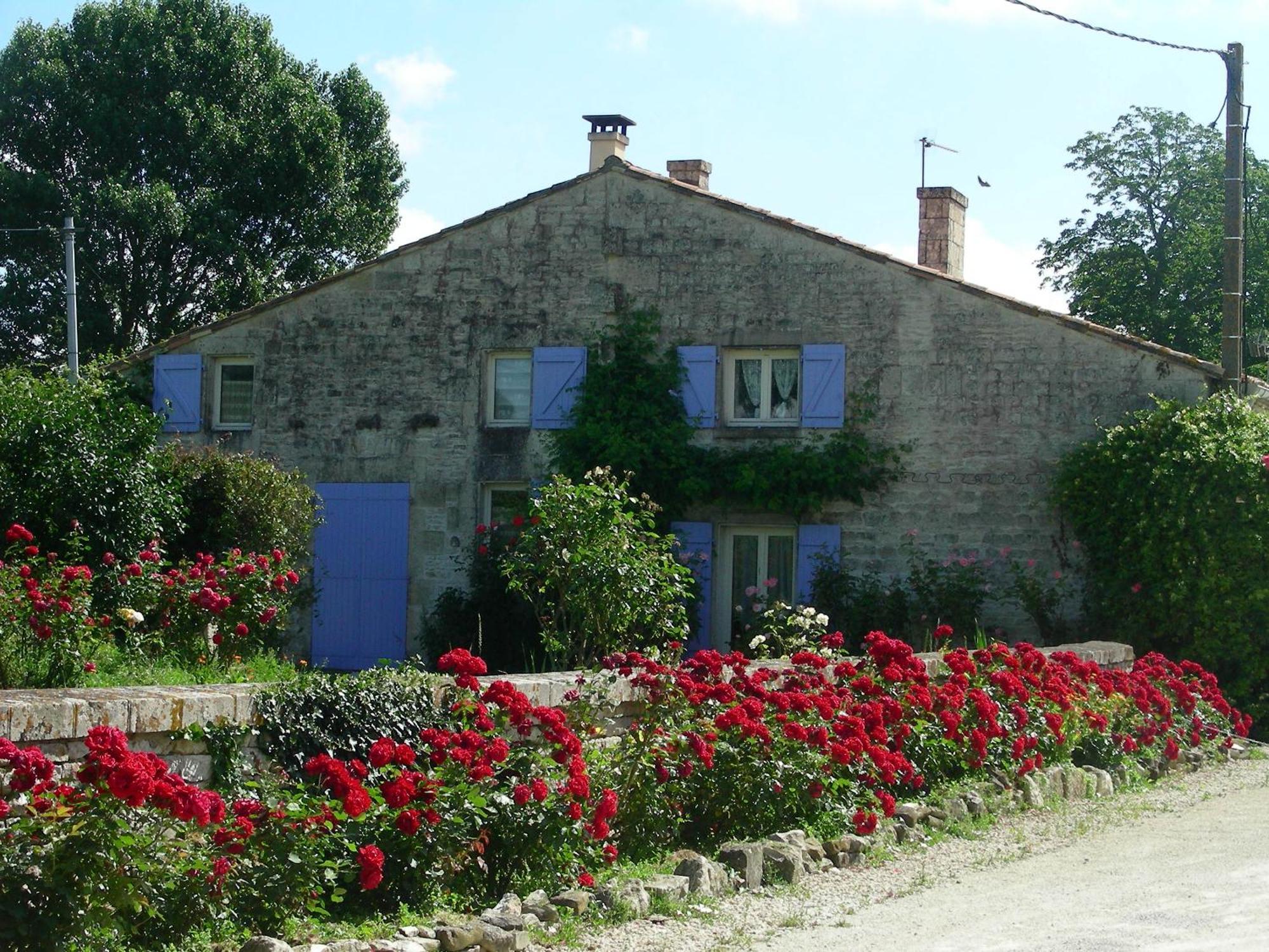 Chambres D'Hotes Entre Niort Et Marais Poitevin Bessines Eksteriør billede