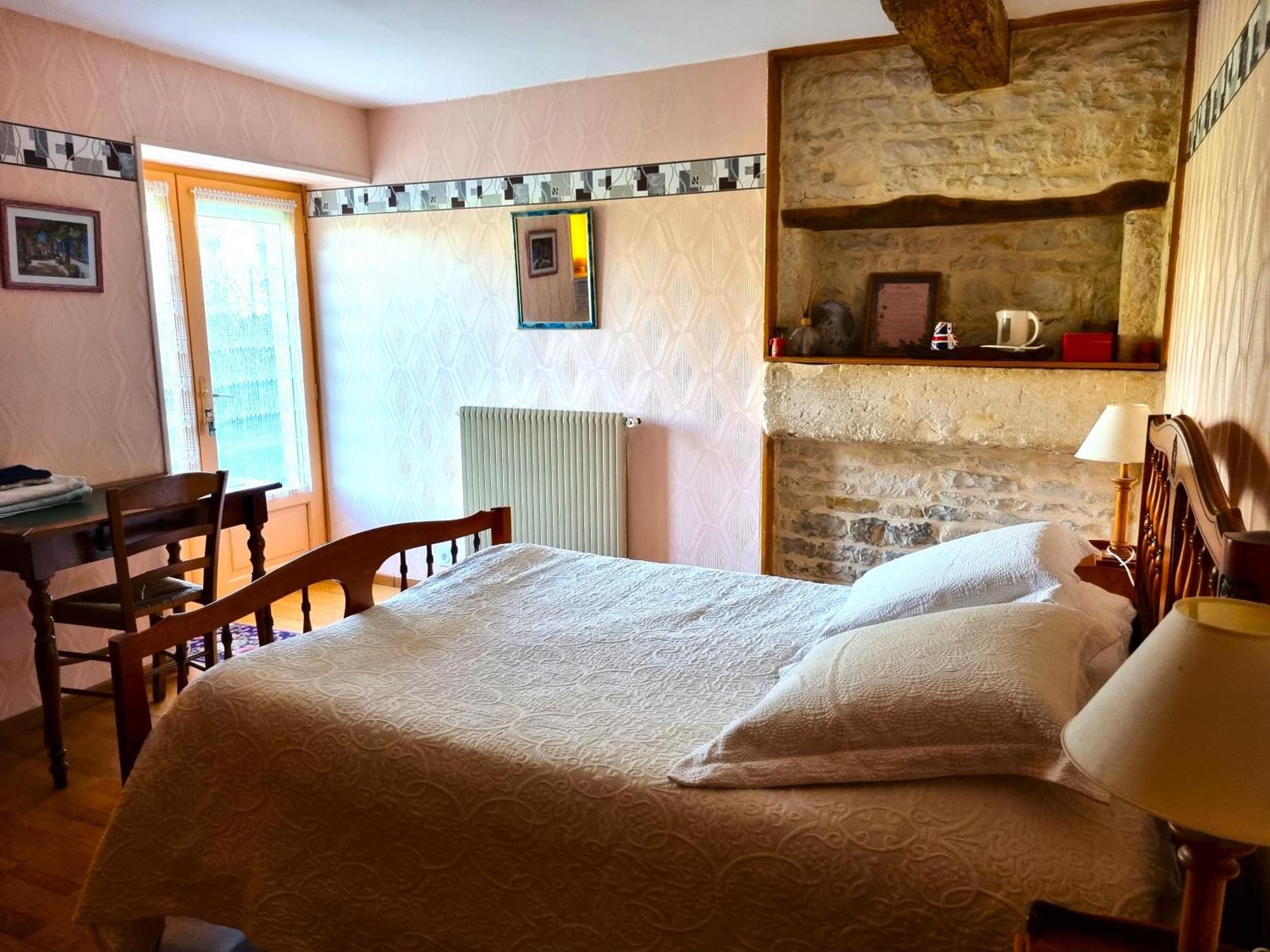 Chambres D'Hotes Entre Niort Et Marais Poitevin Bessines Eksteriør billede